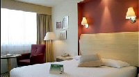 Fil Franck Tours - Hotels in London - Hotel Holiday Inn Gatwick Airport